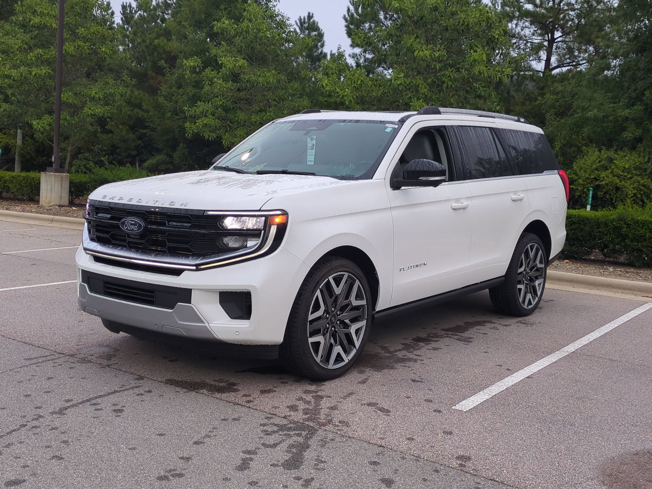 2026 Ford Expedition Platinum - Crossroads Courtesy Demo