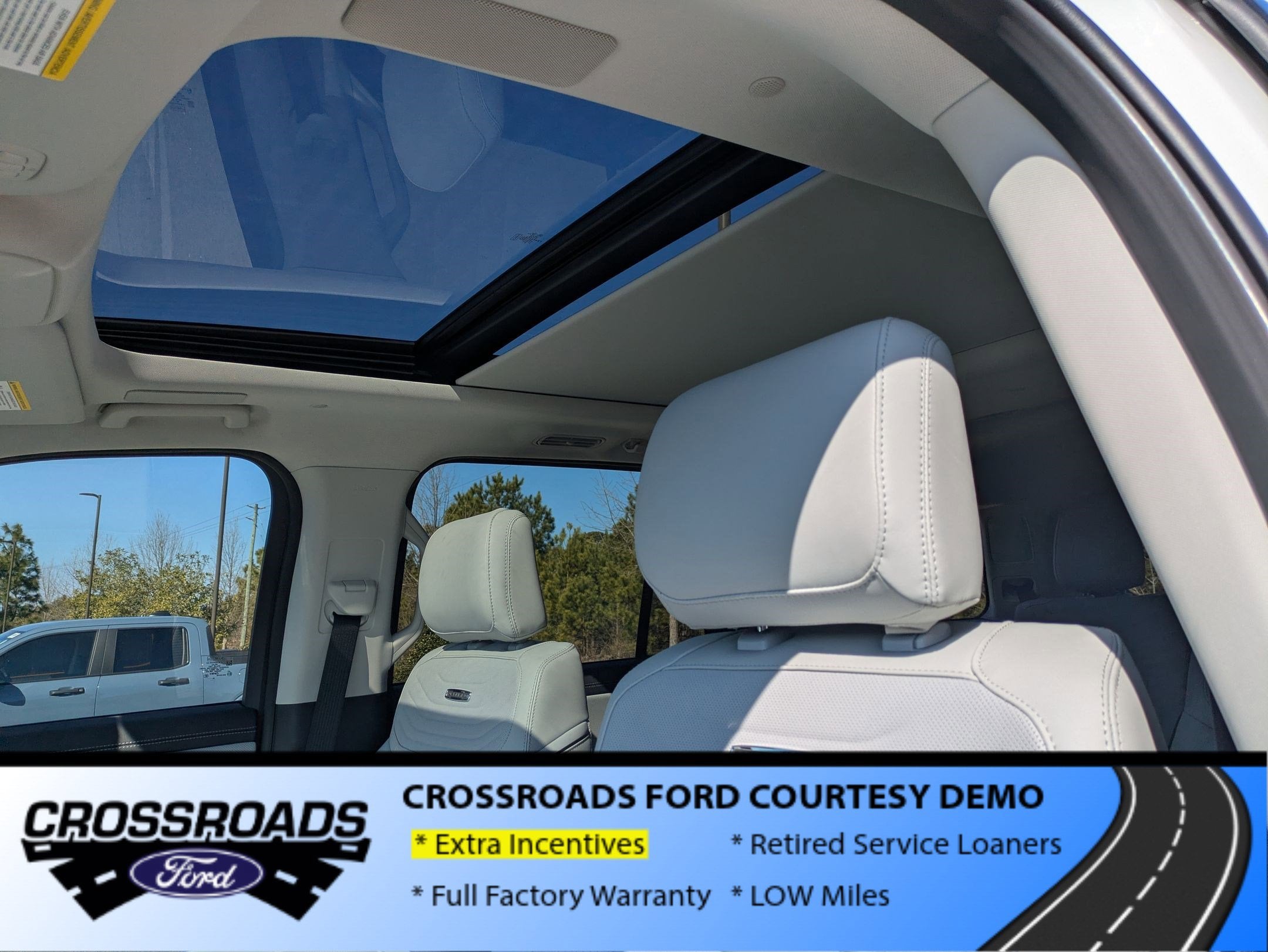 2025 Ford Expedition Platinum - Crossroads Courtesy Demo