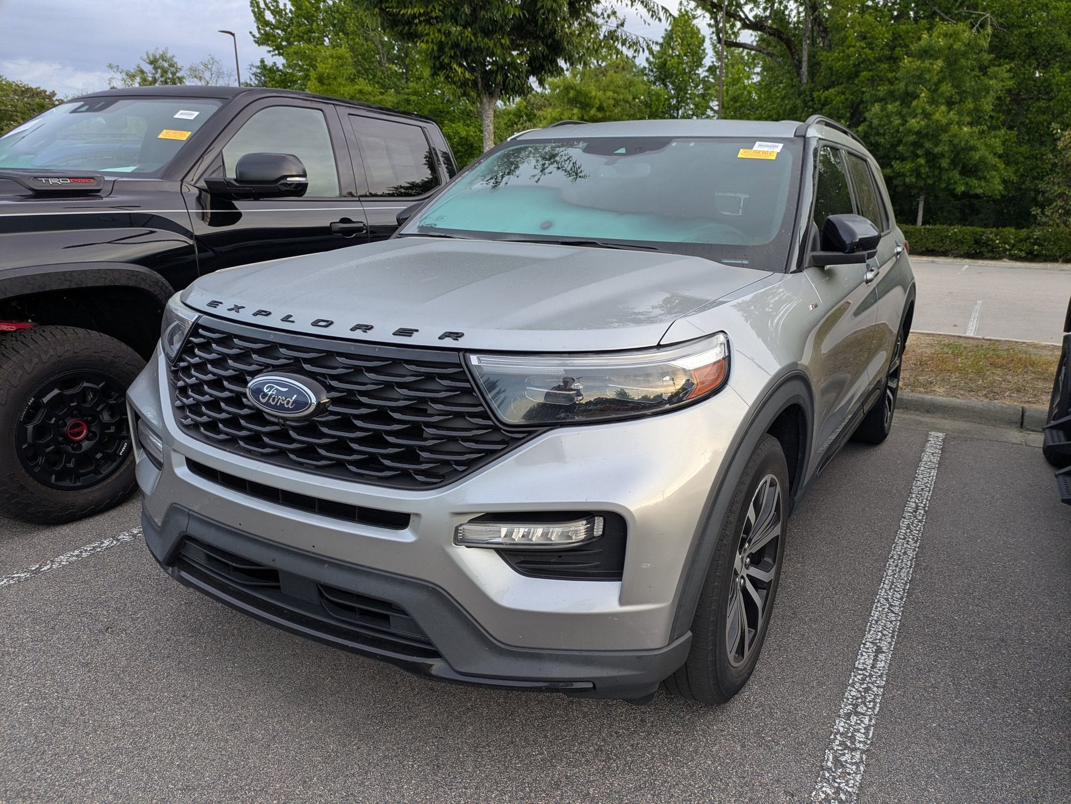 2022 Ford Explorer ST-Line
