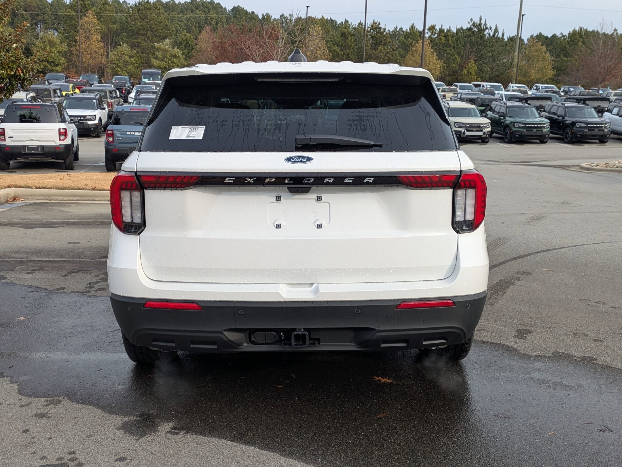 2026 Ford Explorer Active w/100A Pkg