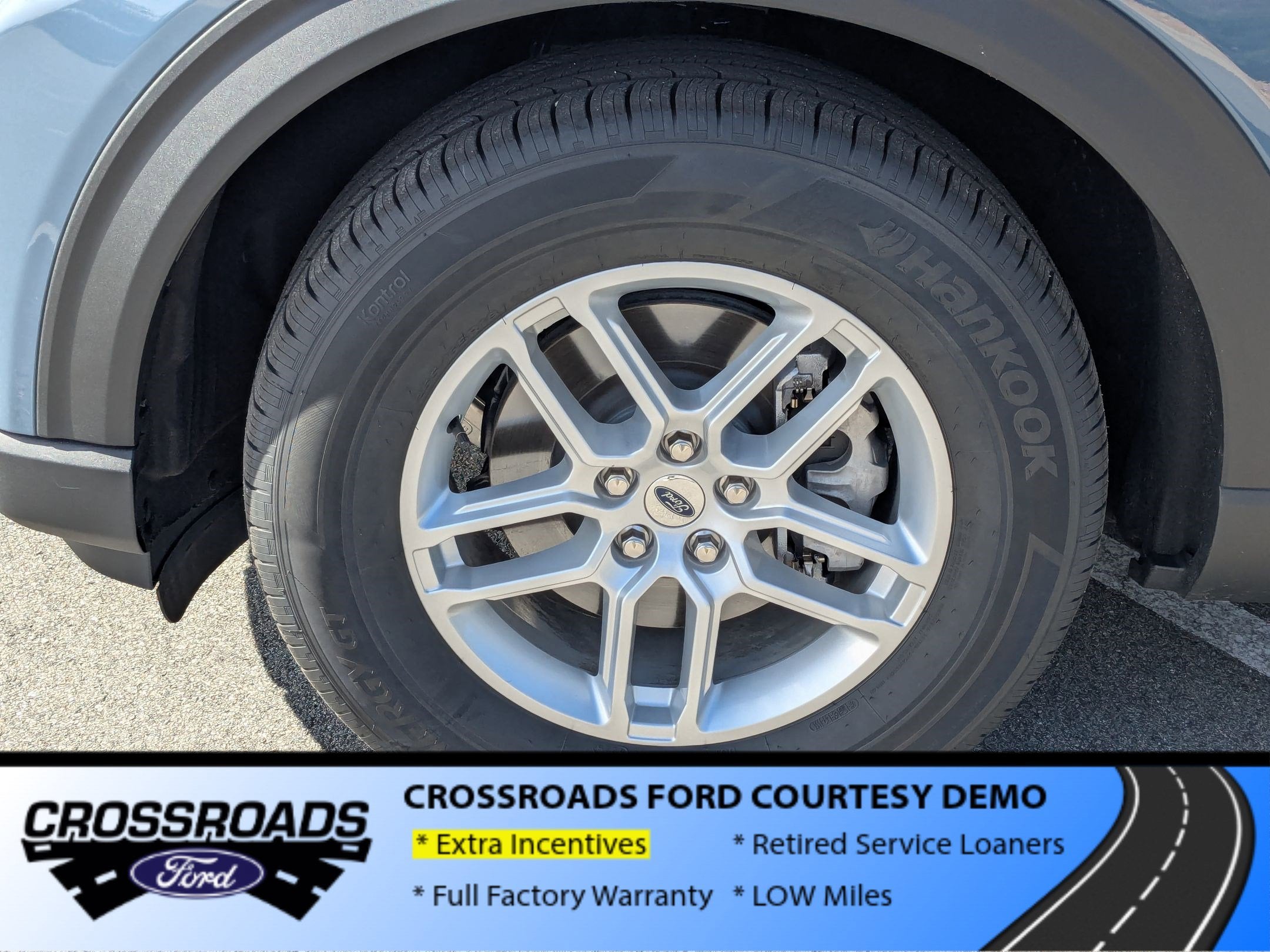 2026 Ford Explorer Active w/100A Pkg - Crossroads Courtesy Demo