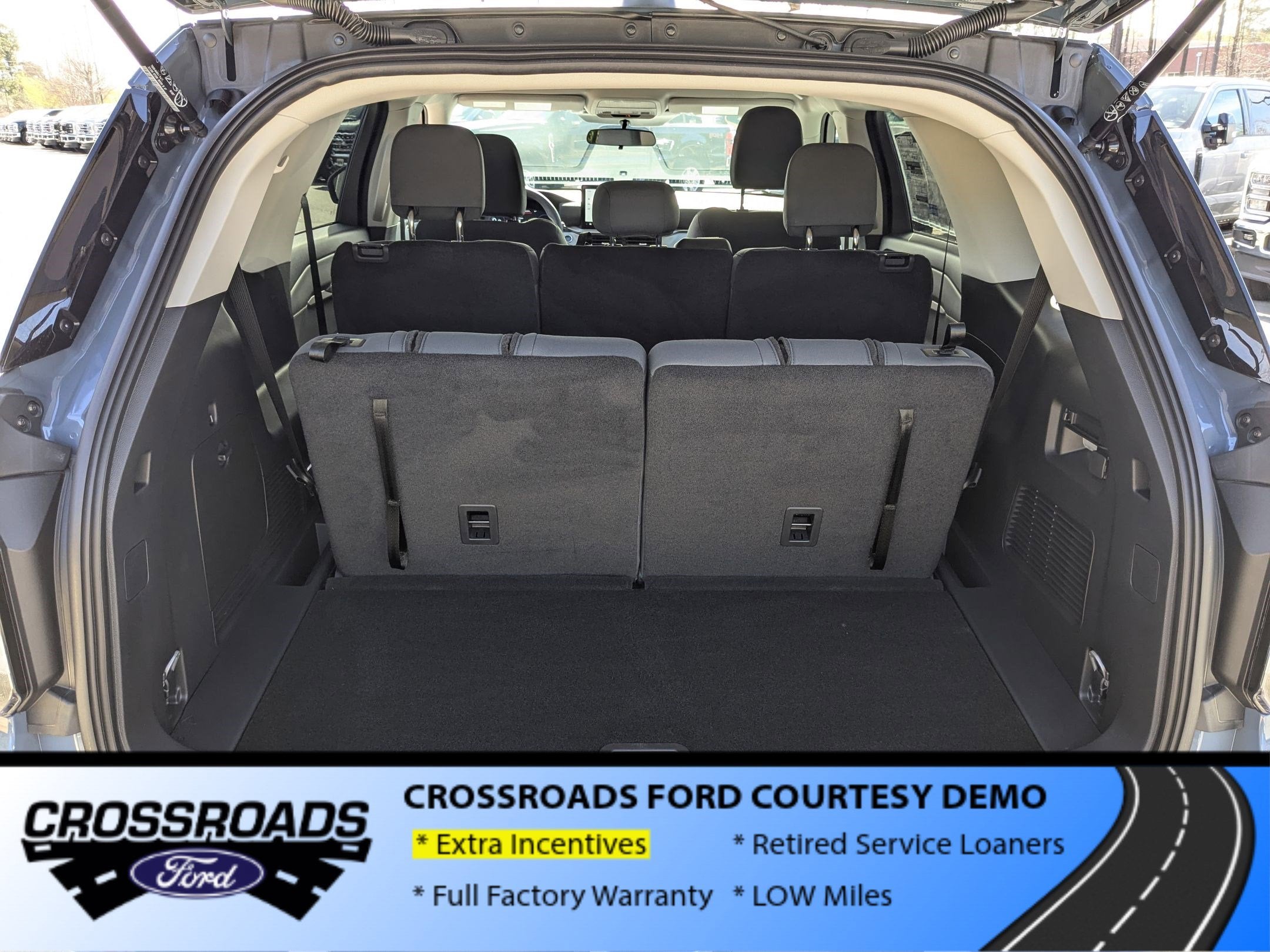 2026 Ford Explorer Active w/100A Pkg - Crossroads Courtesy Demo