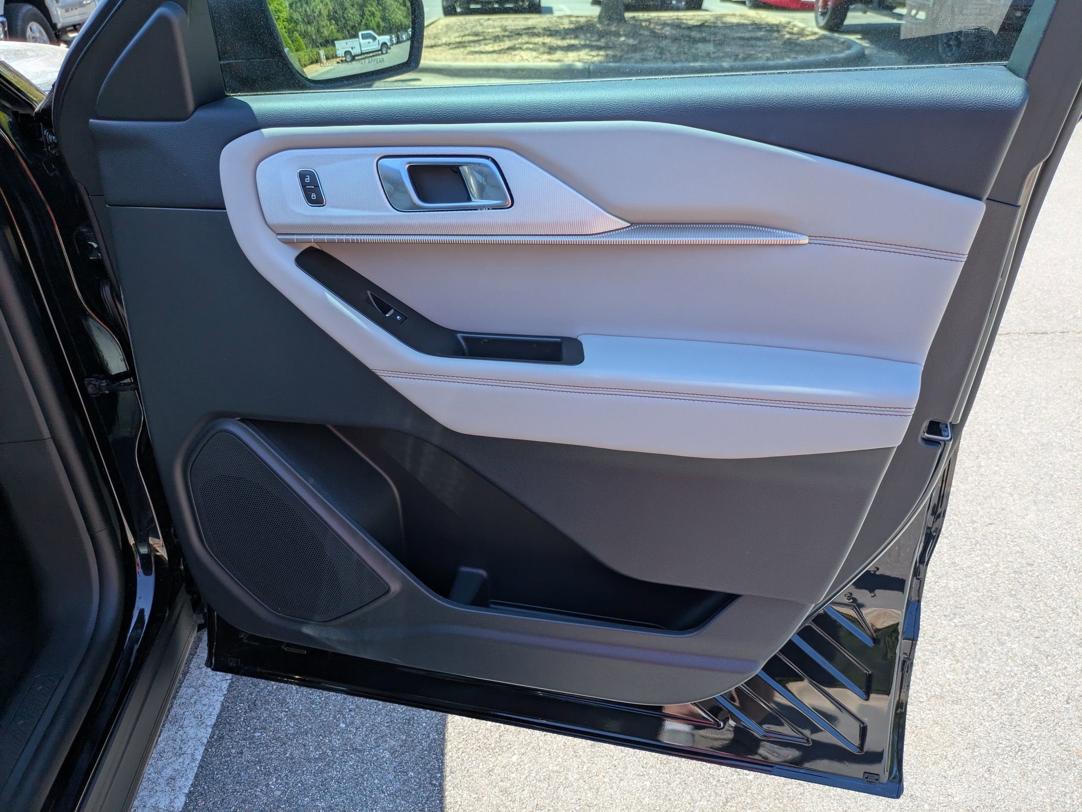 2026 Ford Explorer Active - Crossroads Courtesy Demo