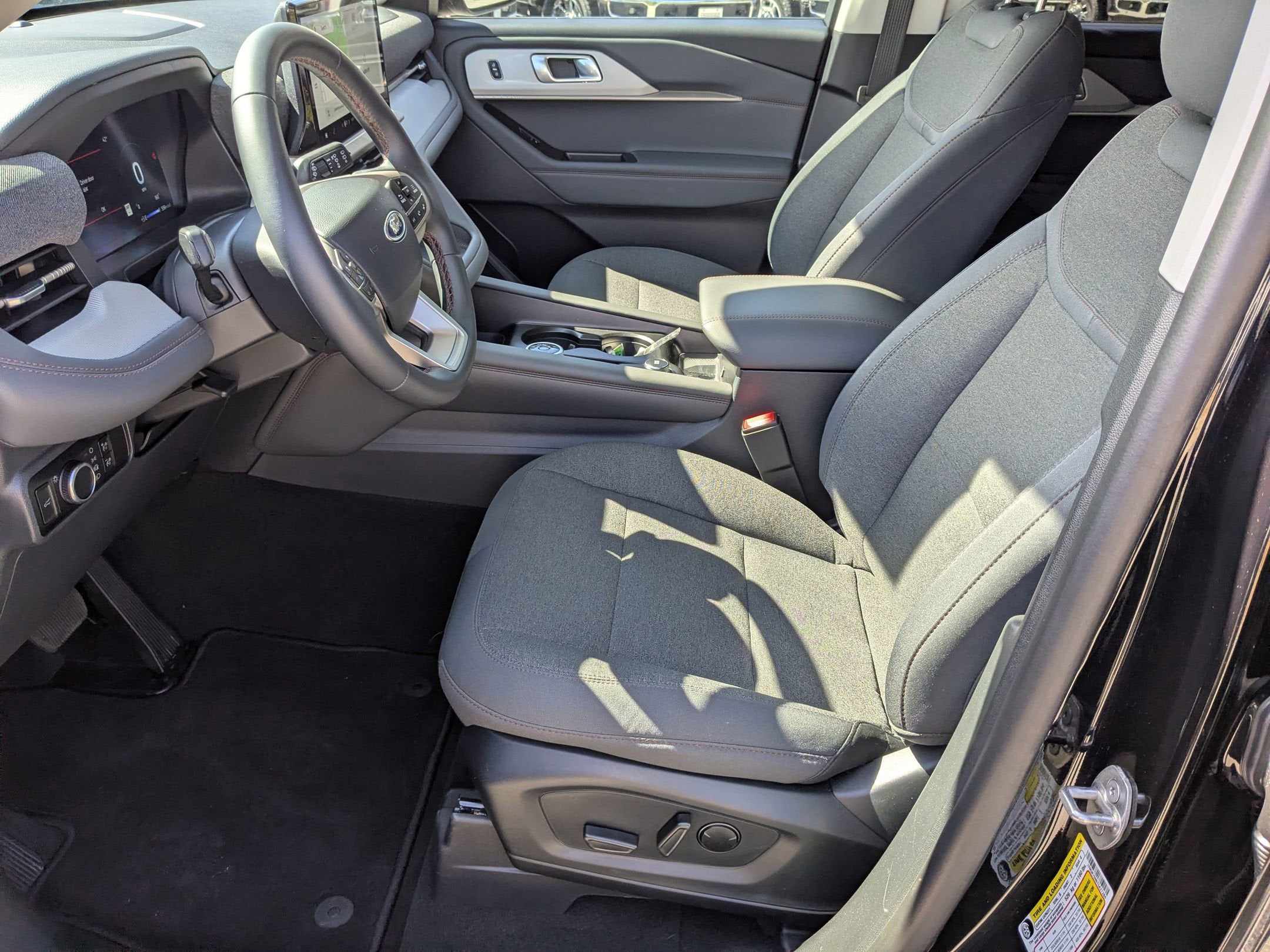 2026 Ford Explorer Active - Crossroads Courtesy Demo