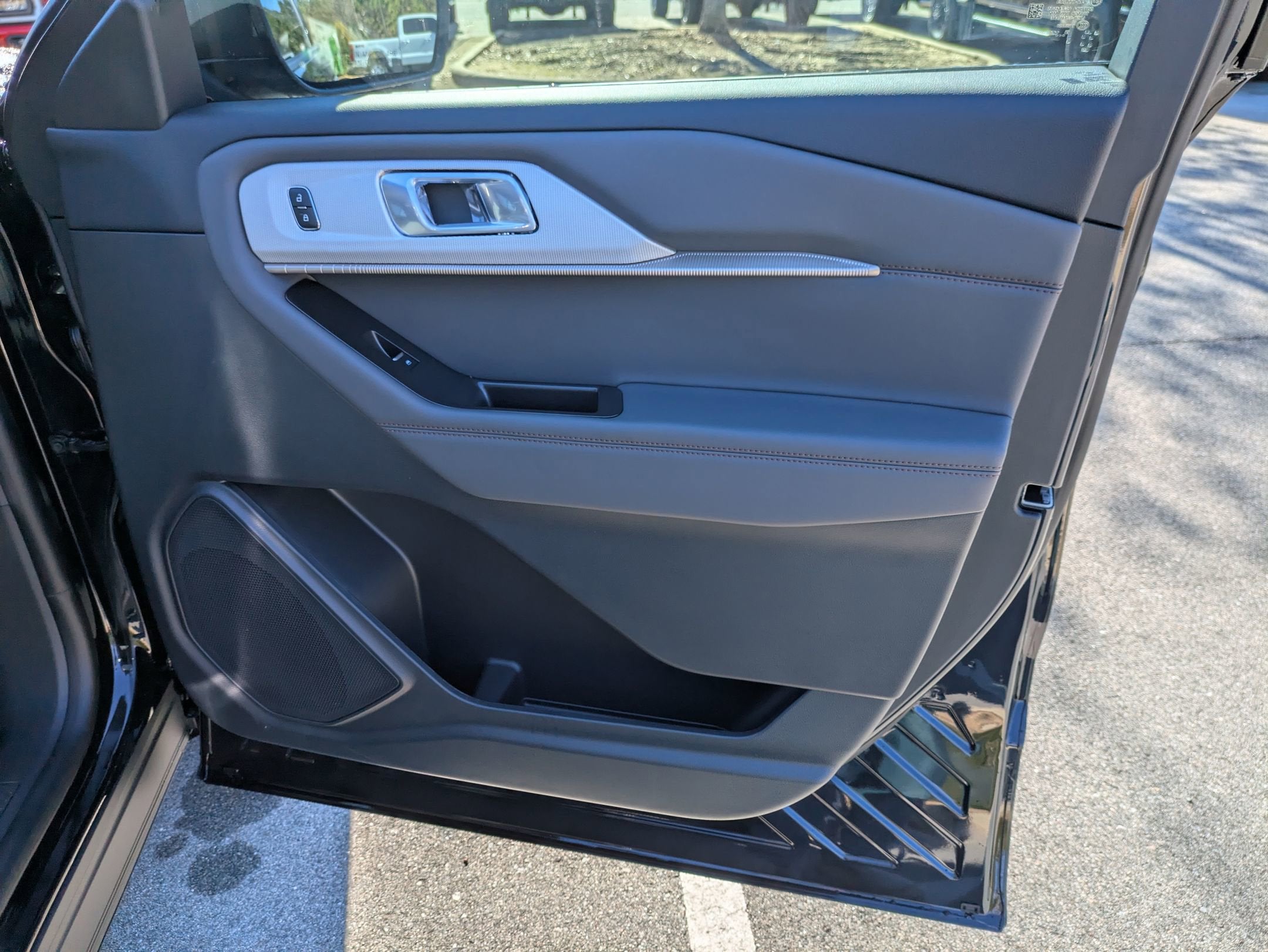 2026 Ford Explorer Active w/100A Pkg