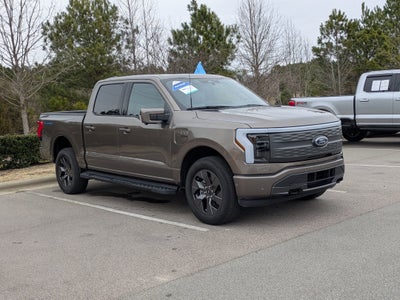 2023 Ford F-150 Lightning LARIAT