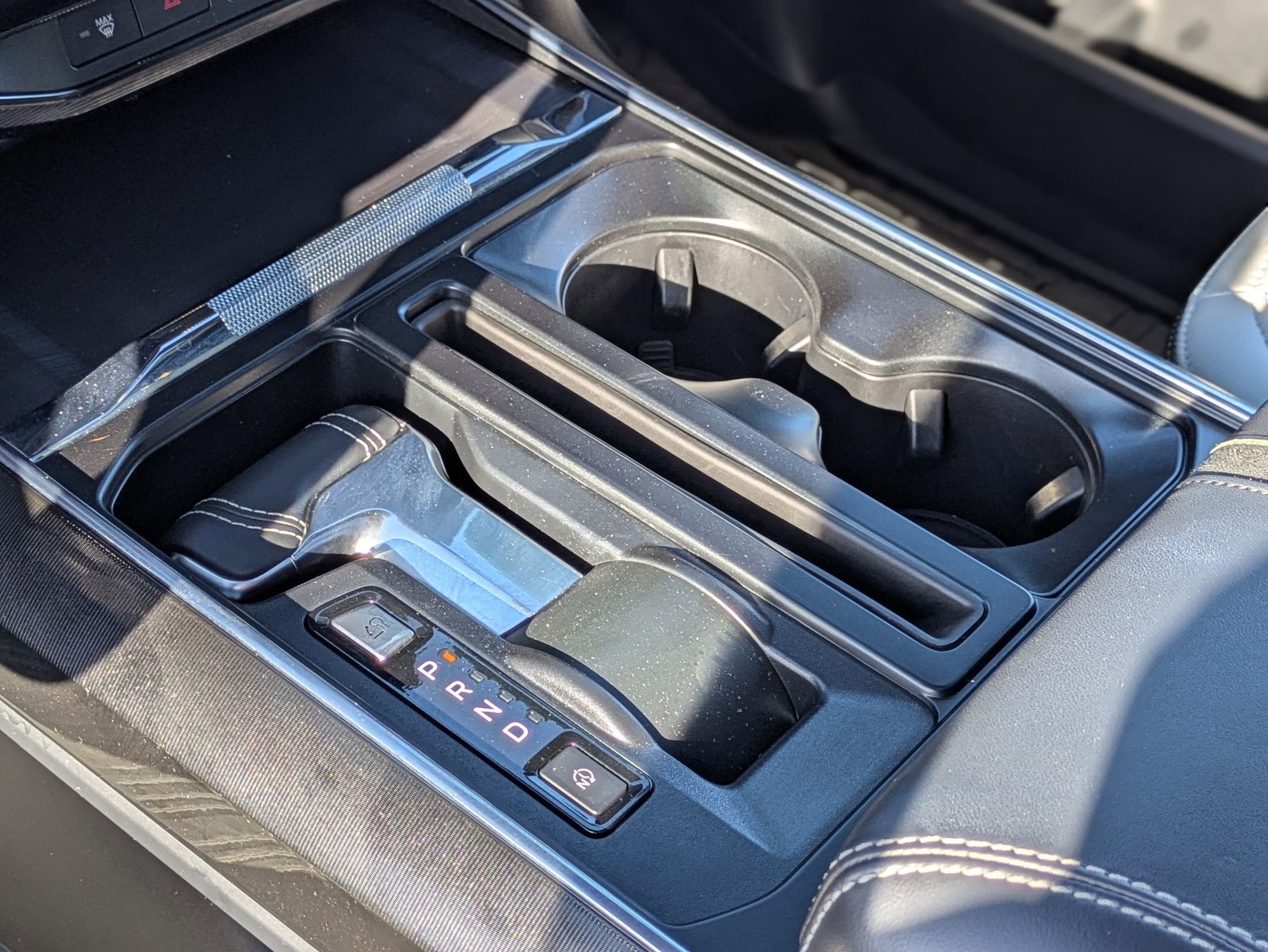 2025 Ford F-150 Lightning Platinum