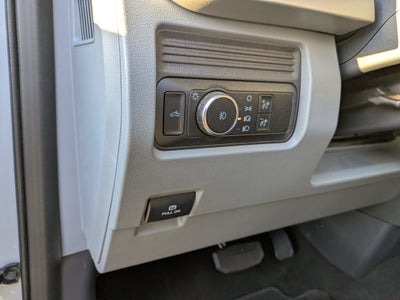 2026 Ford Super Duty F-250 SRW XLT - Crossroads Courtesy Demo