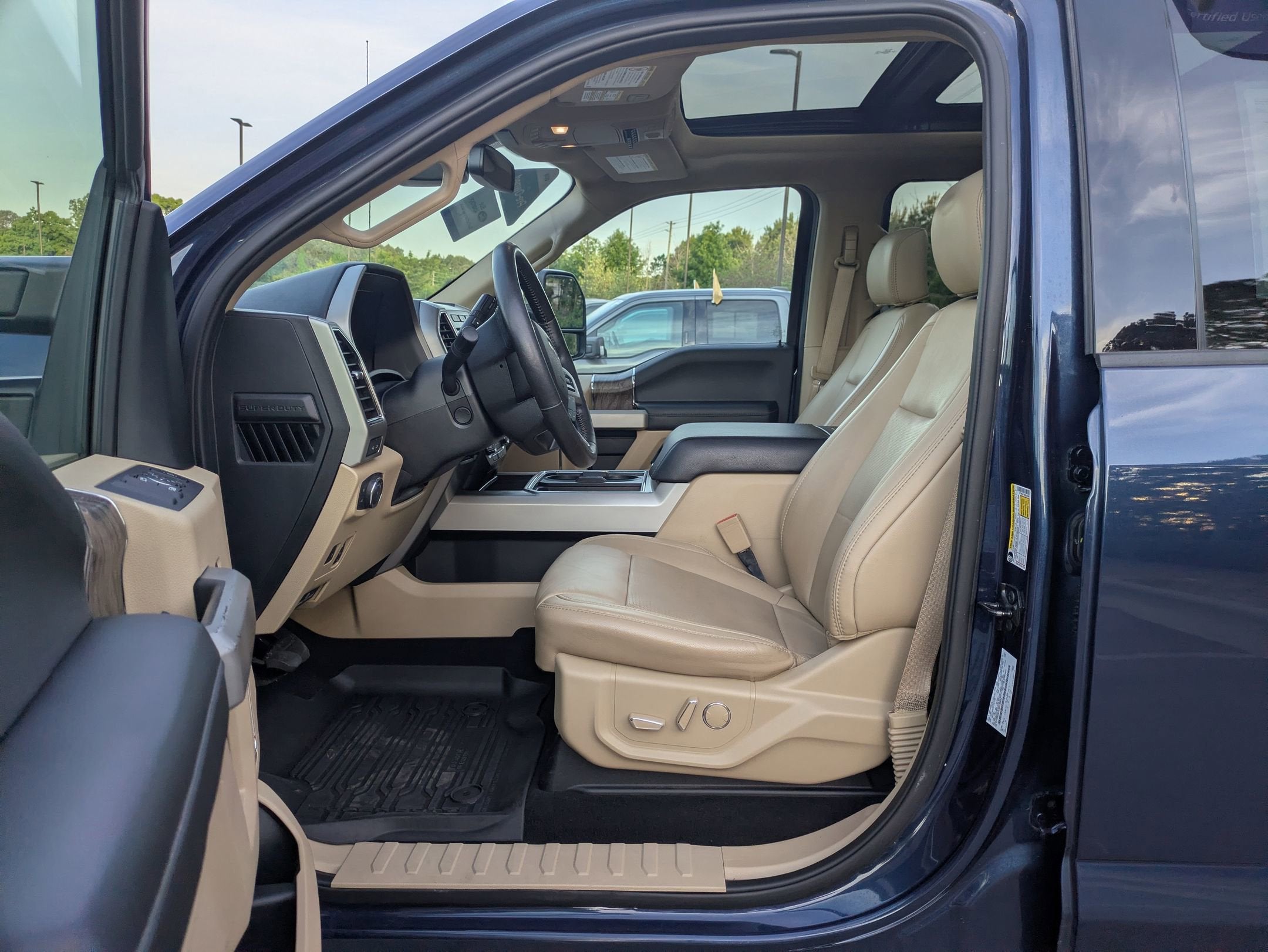 2019 Ford Super Duty F-250 SRW LARIAT