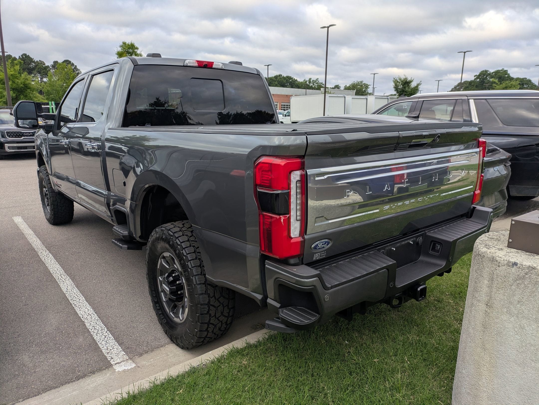 2023 Ford Super Duty F-250 SRW Platinum