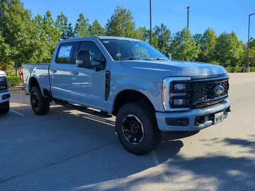 2027 Ford Super Duty F-250 SRW LARIAT