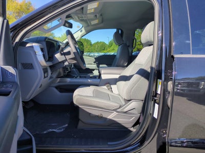 2027 Ford Super Duty F-250 SRW XLT