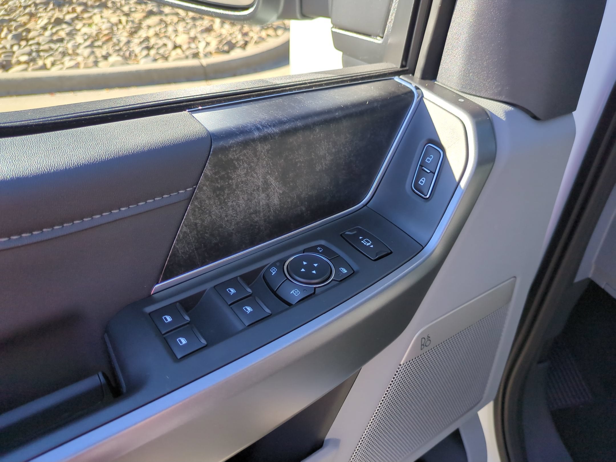 2027 Ford Super Duty F-250 SRW XLT