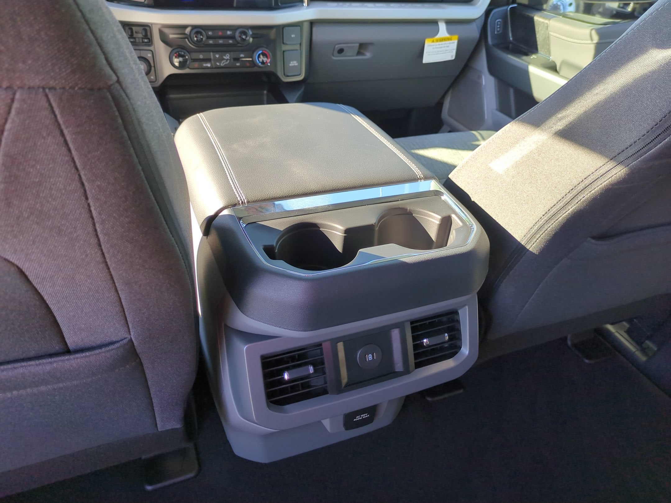 2027 Ford Super Duty F-250 SRW XLT