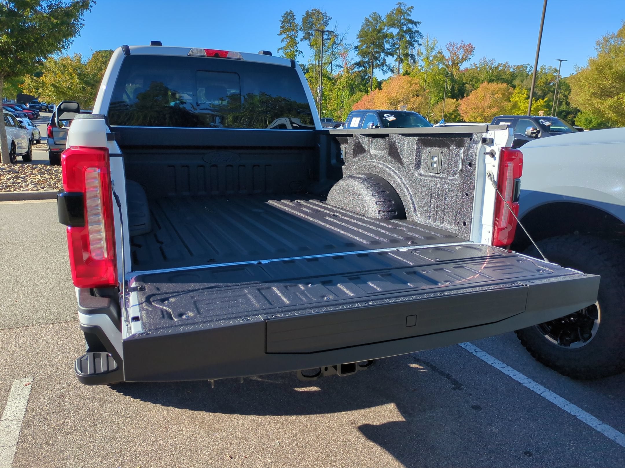 2027 Ford Super Duty F-250 SRW XLT