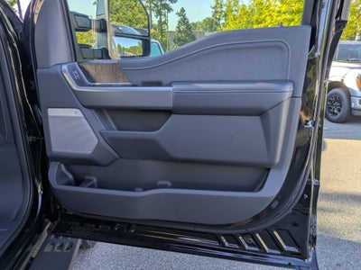 2027 Ford Super Duty F-250 SRW LARIAT