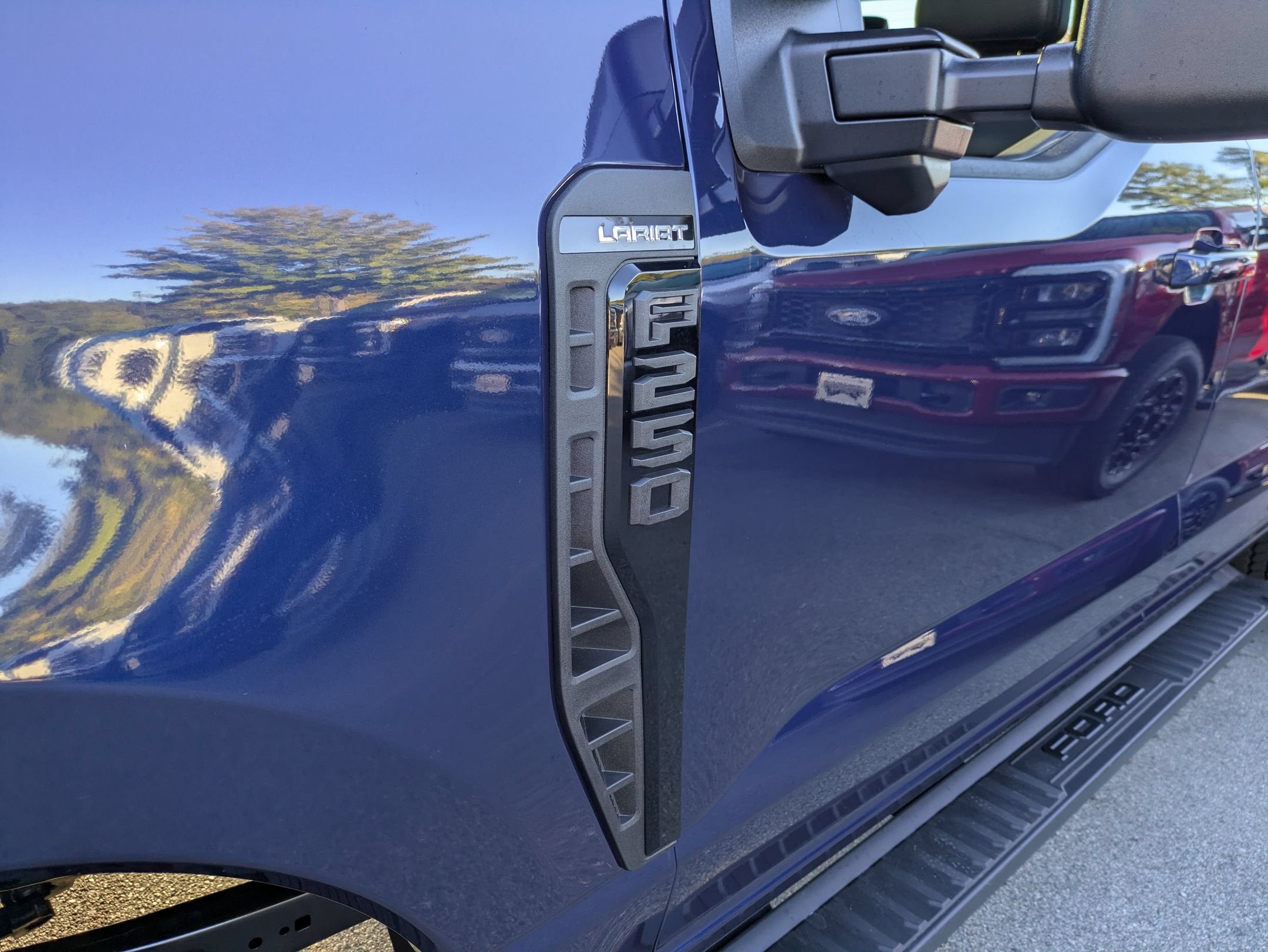 2027 Ford Super Duty F-250 SRW LARIAT
