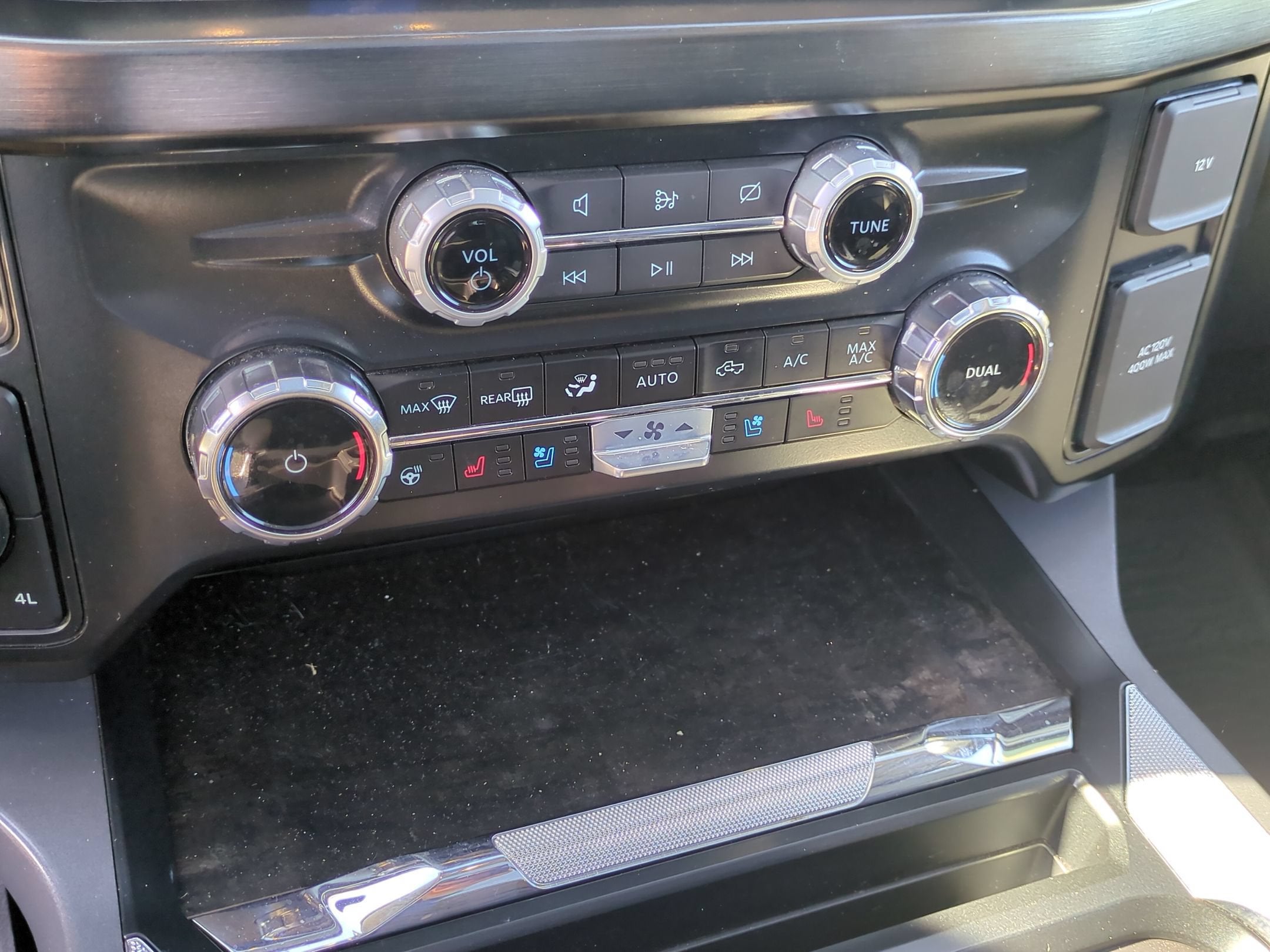 2024 Ford Super Duty F-250 SRW LARIAT