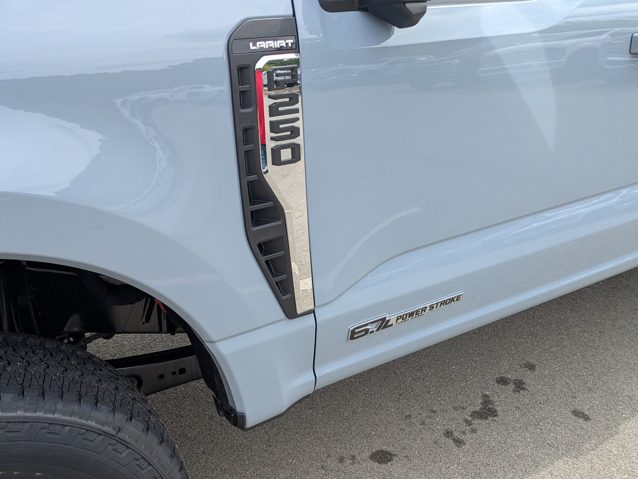 2026 Ford Super Duty F-250 SRW LARIAT