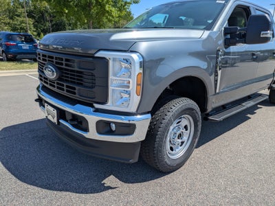2026 Ford Super Duty F-350 SRW XL