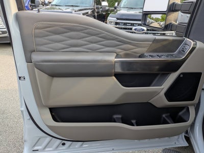 2026 Ford Super Duty F-350 SRW Platinum