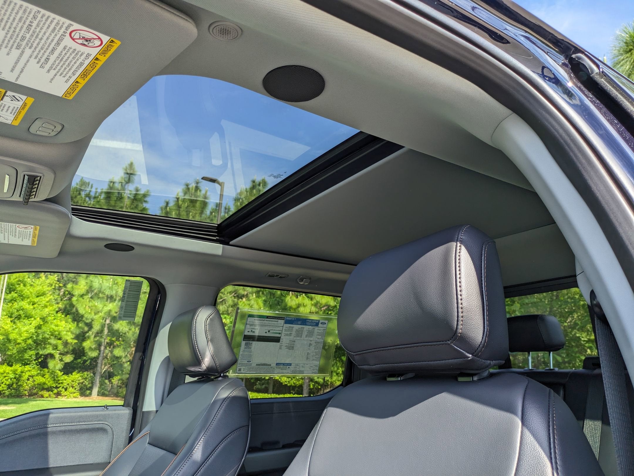 2025 Ford Super Duty F-350 SRW LARIAT