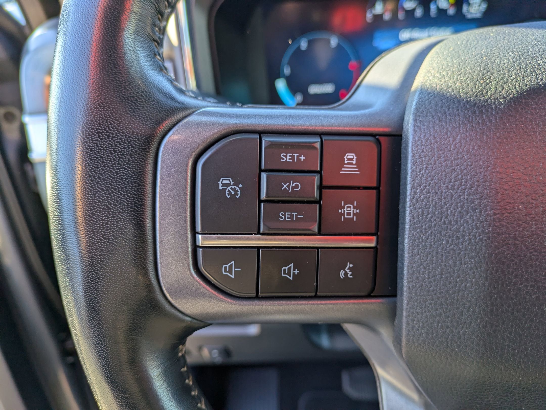 2023 Ford Super Duty F-350 SRW LARIAT