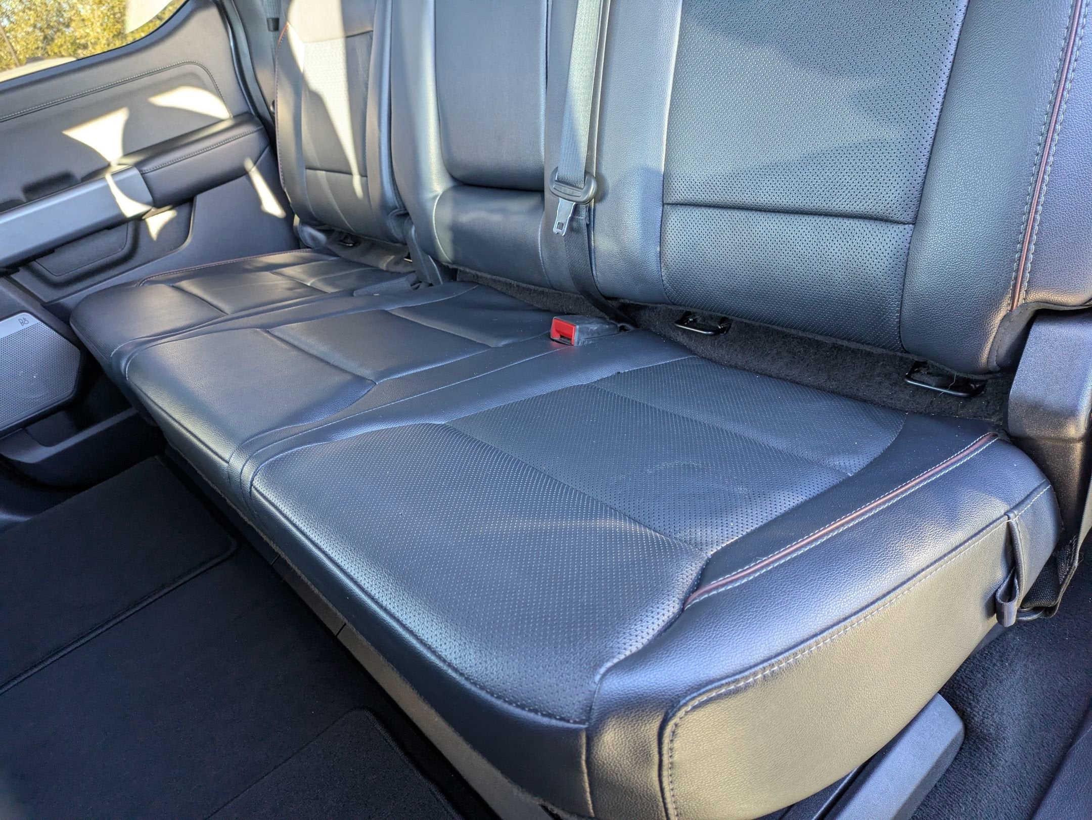 2023 Ford Super Duty F-350 SRW LARIAT