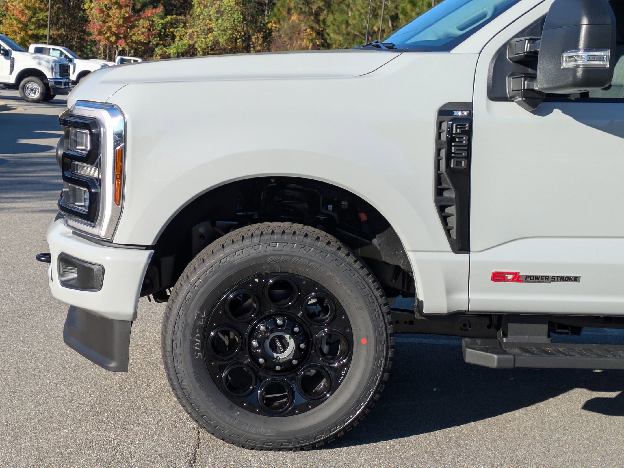 2026 Ford Super Duty F-350 SRW XLT