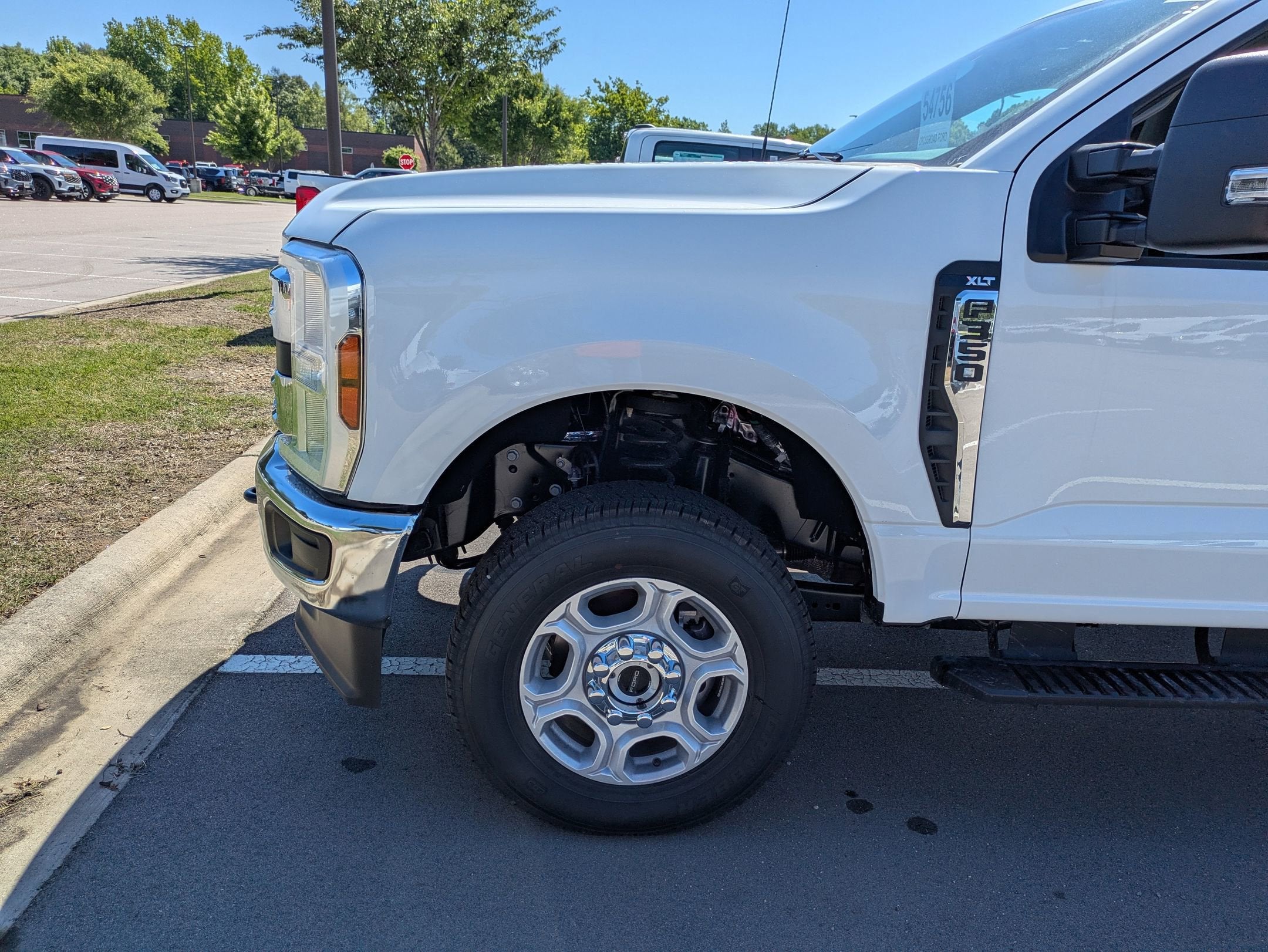 2026 Ford Super Duty F-350 SRW XLT