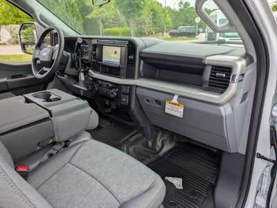 2026 Ford Super Duty F-350 SRW XL