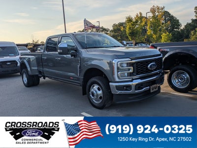 2026 Ford Super Duty F-350 DRW LARIAT