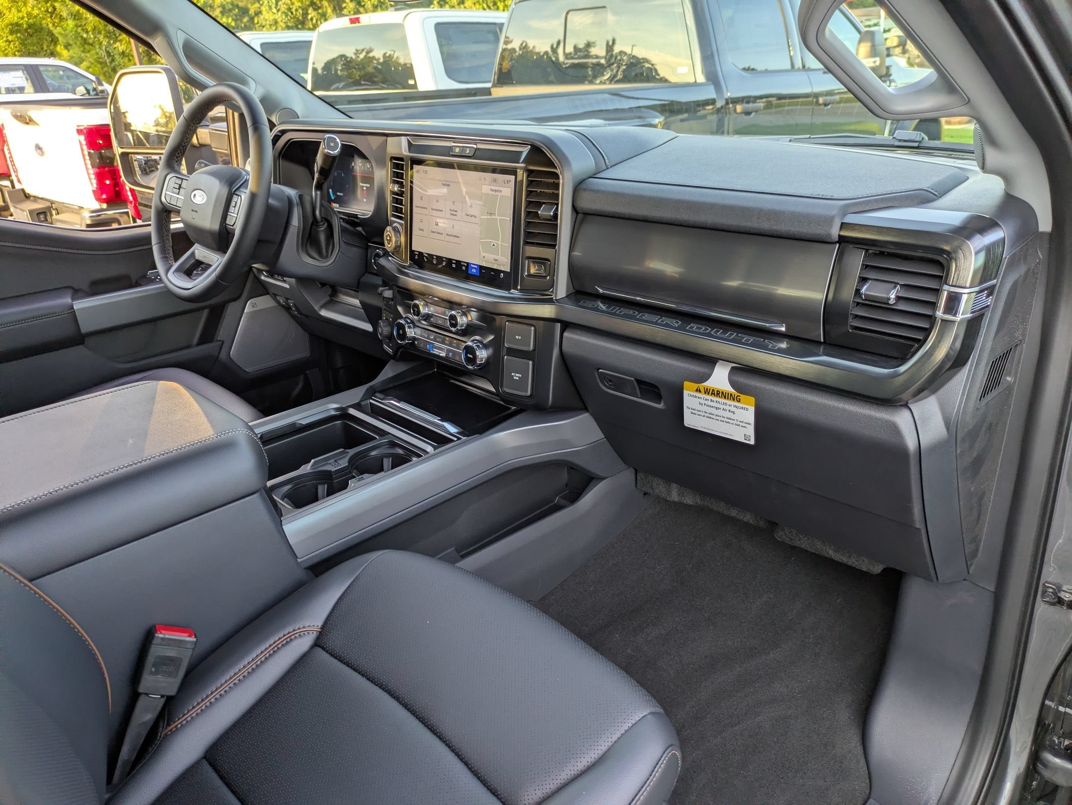 2026 Ford Super Duty F-350 DRW LARIAT