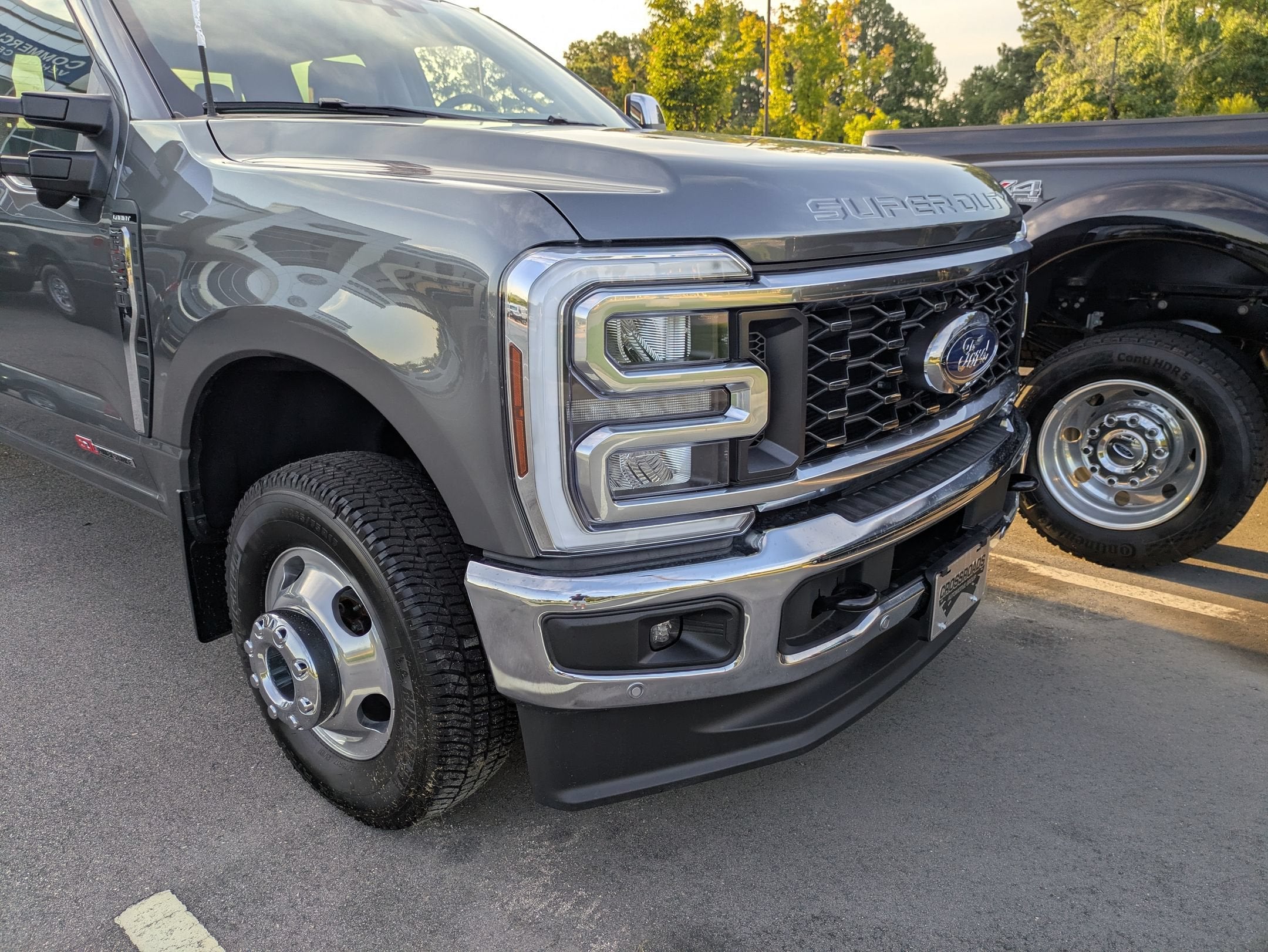 2026 Ford Super Duty F-350 DRW LARIAT