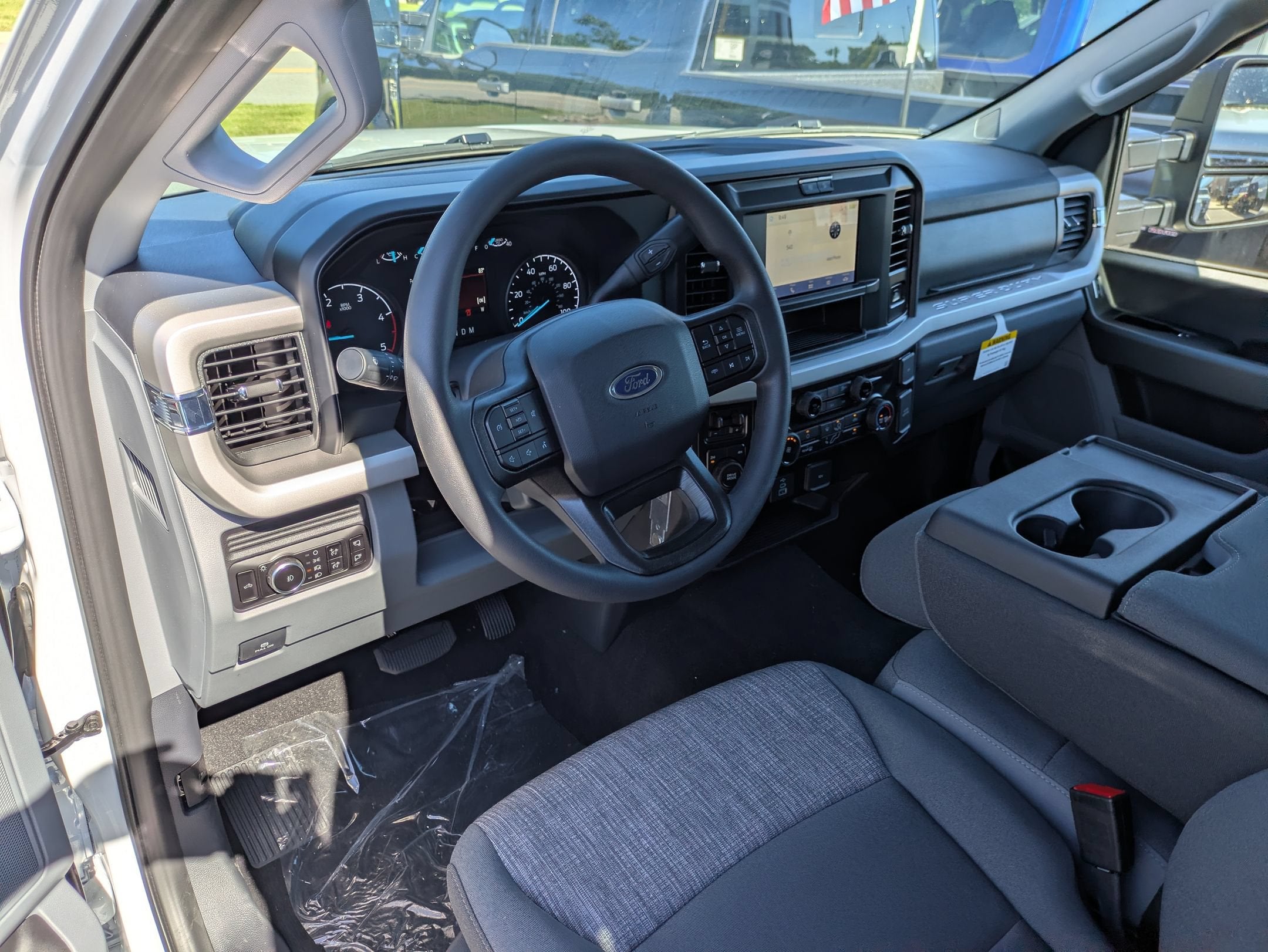2026 Ford Super Duty F-350 DRW XLT