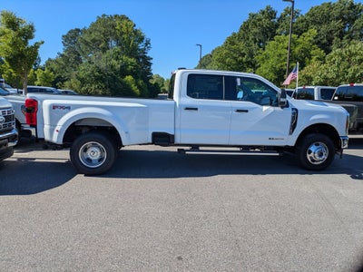 2026 Ford Super Duty F-350 DRW XLT