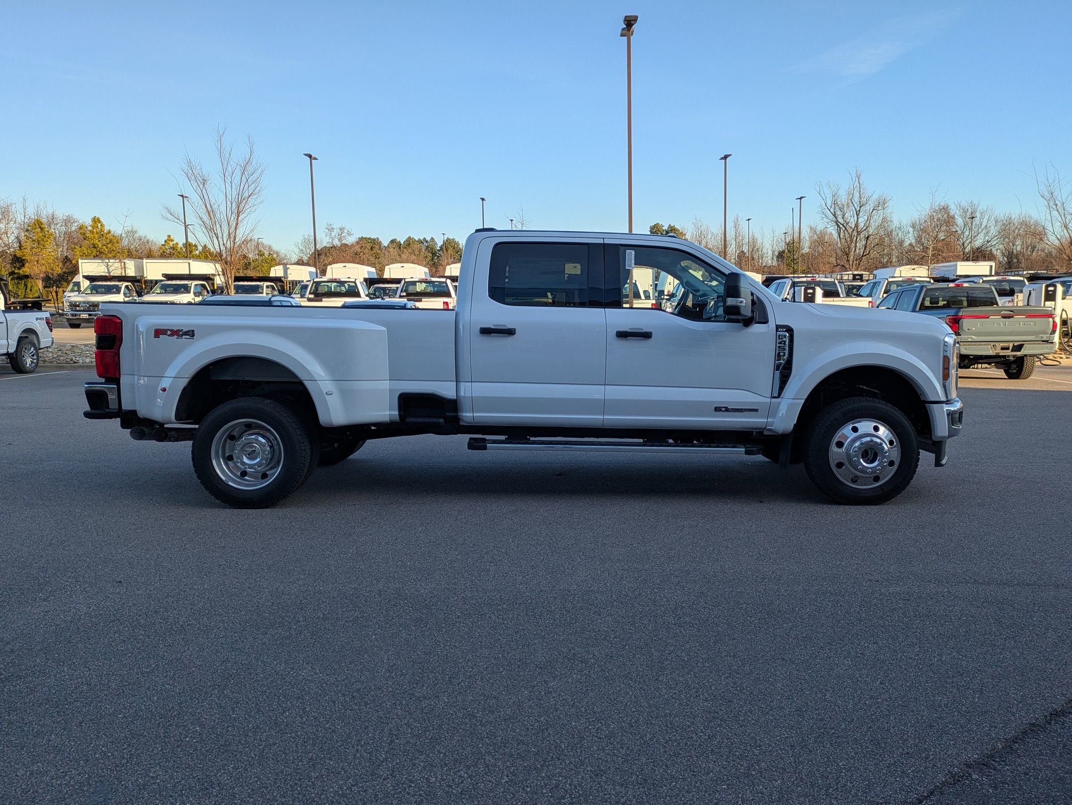 2026 Ford Super Duty F-450 DRW XLT