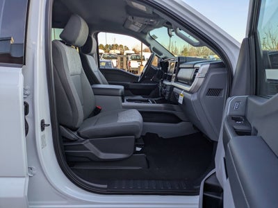 2026 Ford Super Duty F-450 DRW XLT