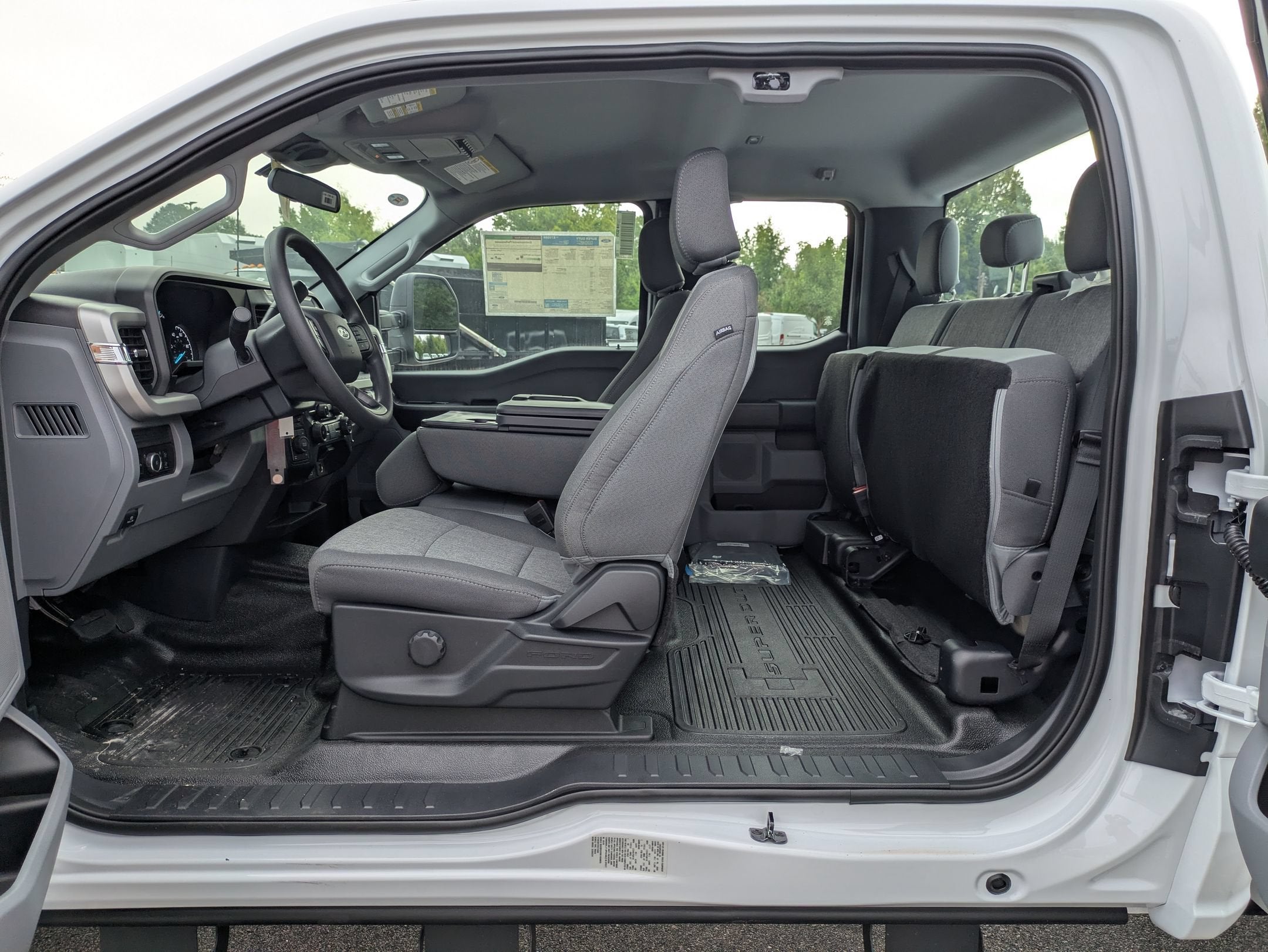 2026 Ford Super Duty F-350 SRW XL