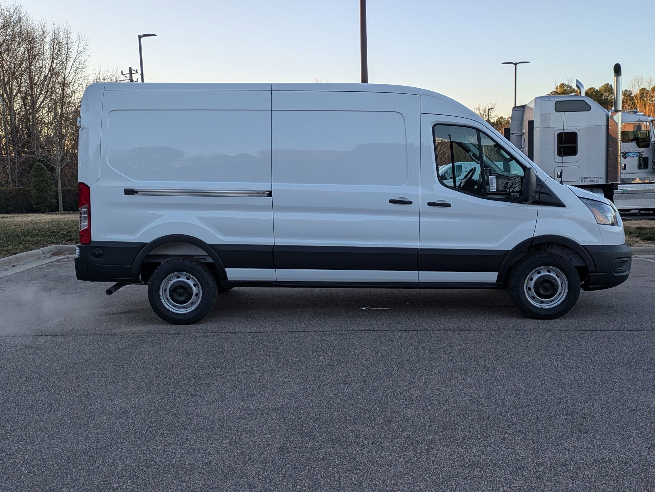 2026 Ford Transit Cargo Van Base