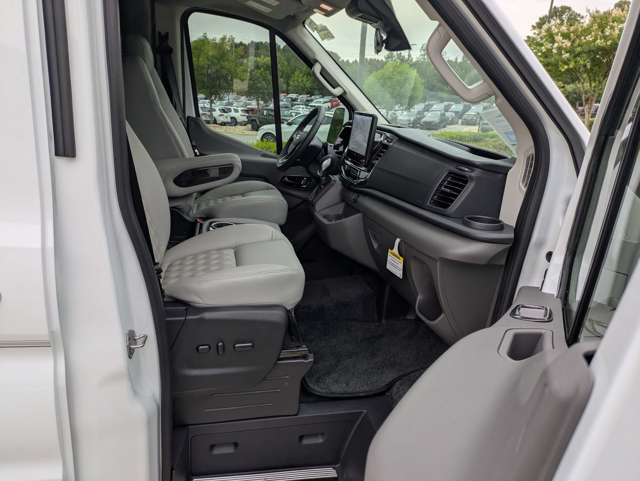 2026 Ford Transit Medium Roof Explorer Conversion 9 Passenger T-250 148" Med Rf 9150 GVWR AWD