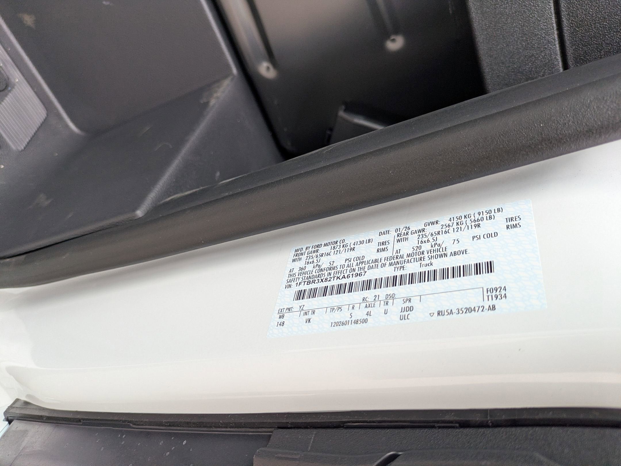 2026 Ford Transit Cargo Van Base