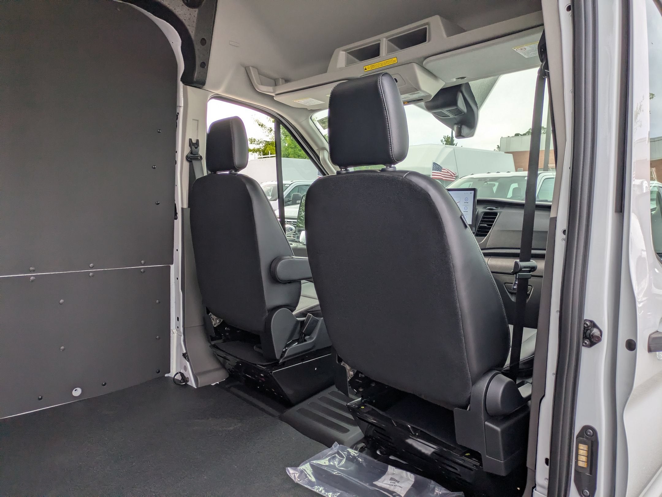 2026 Ford Transit Cargo Van Base