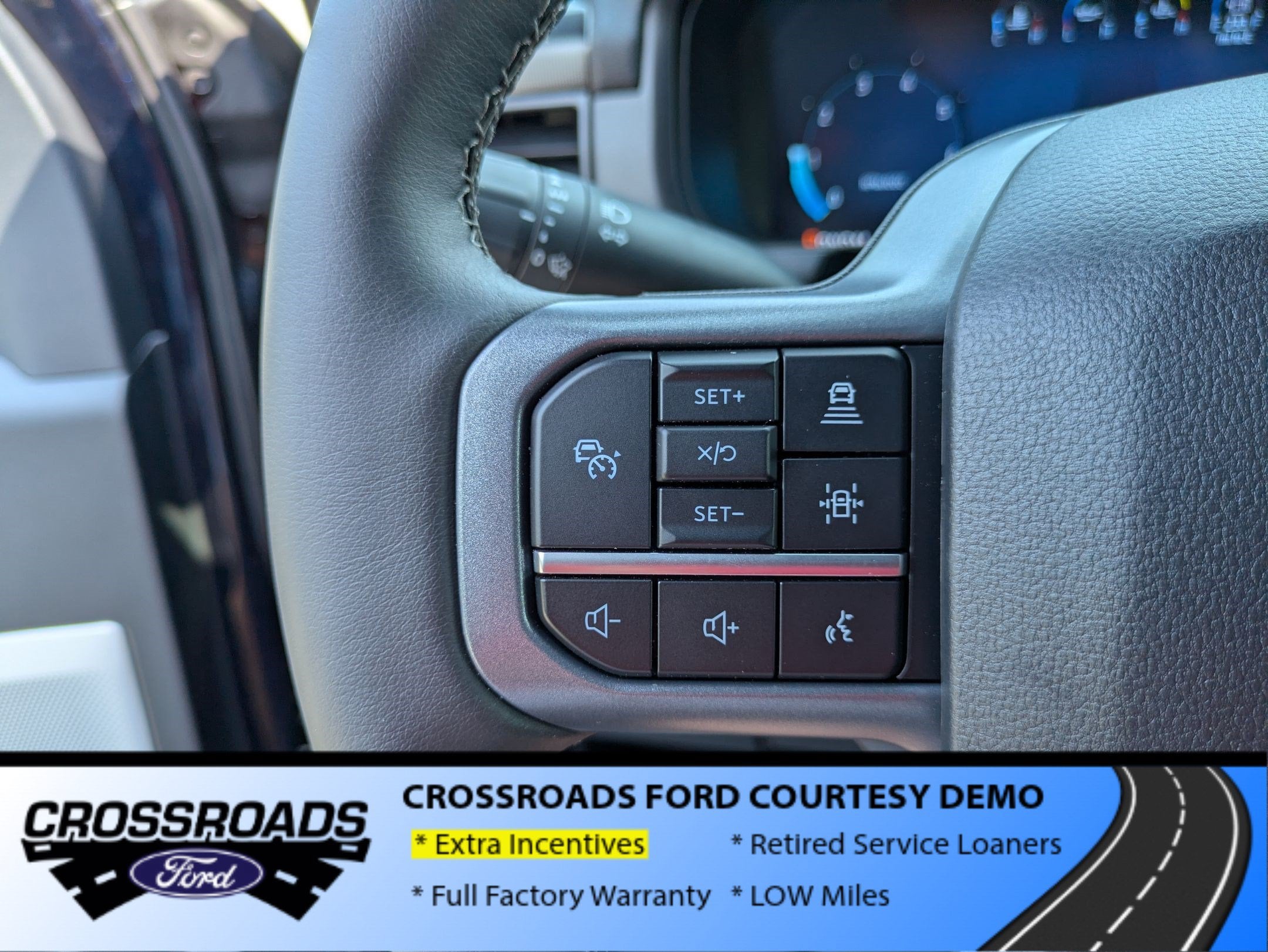 2026 Ford F-150 LARIAT - Crossroads Courtesy Demo