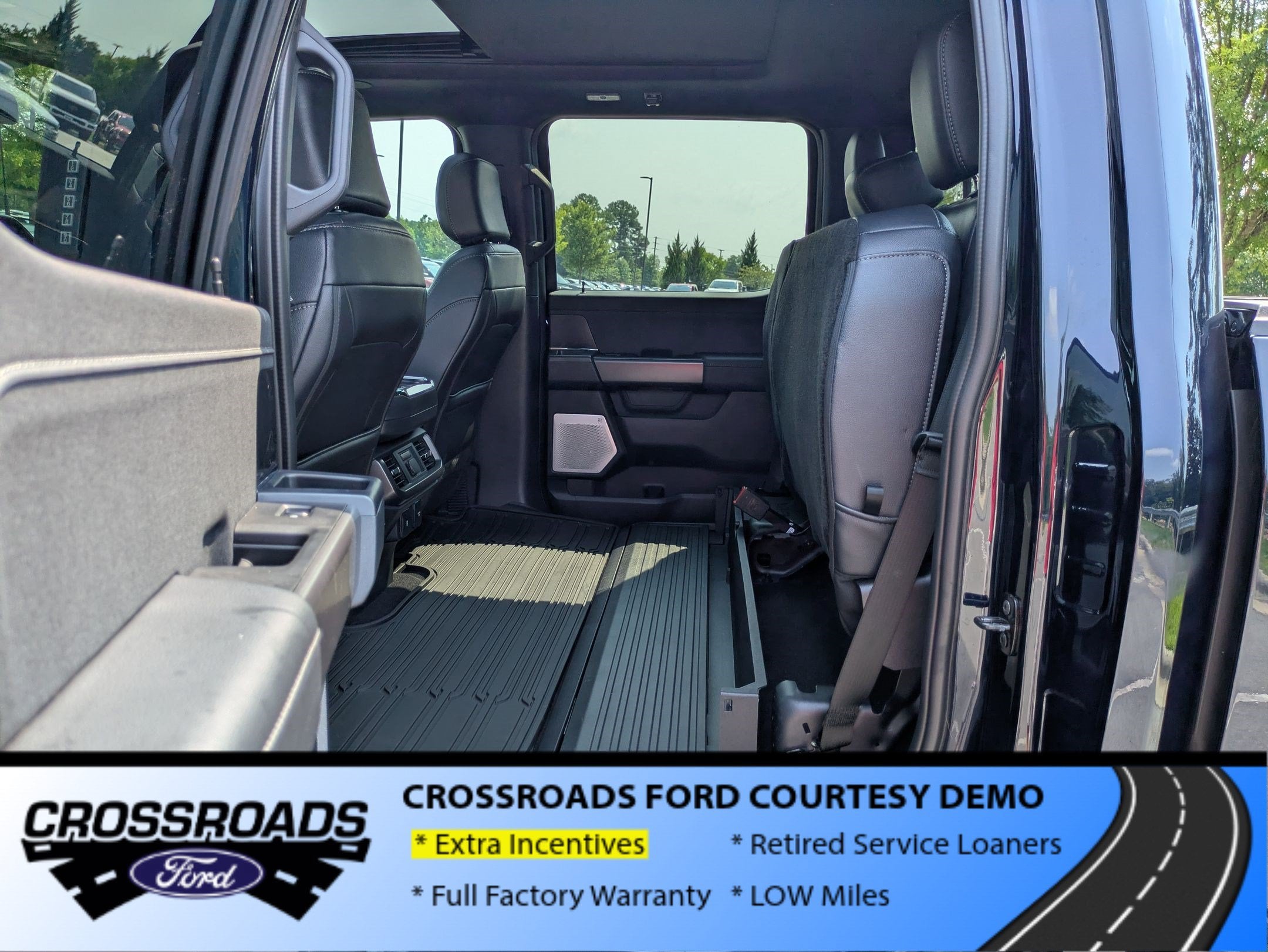 2026 Ford F-150 LARIAT - Crossroads Courtesy Demo