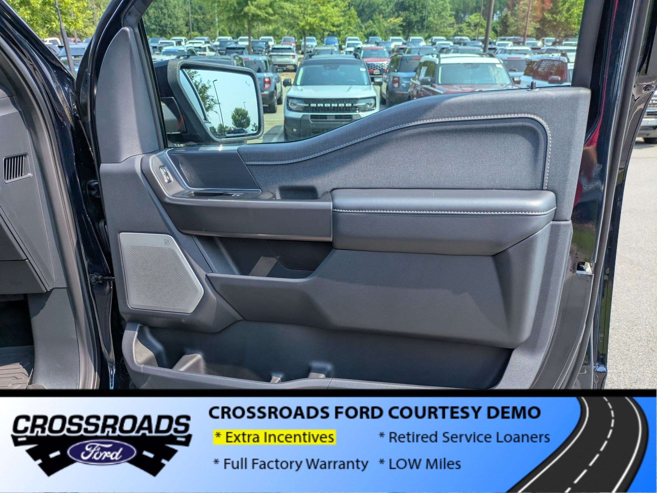 2026 Ford F-150 LARIAT - Crossroads Courtesy Demo