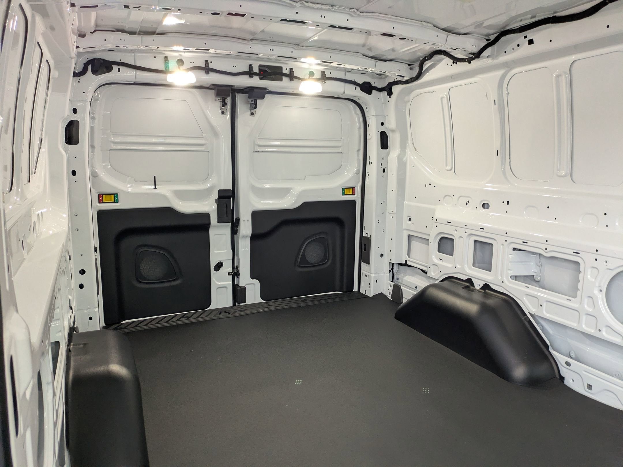 2026 Ford Transit Cargo Van Base