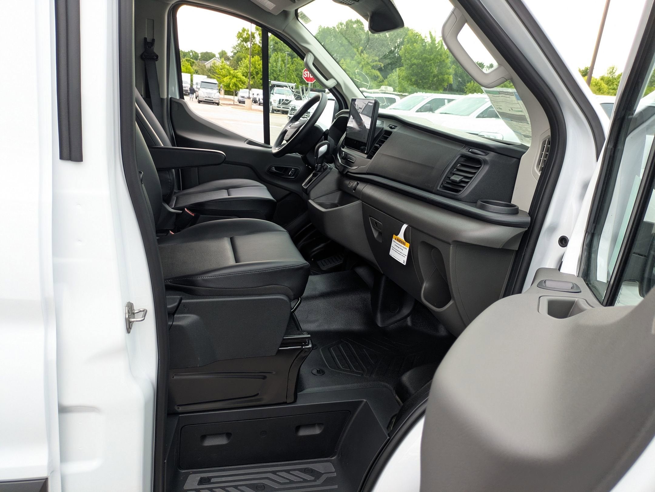 2026 Ford Transit Cargo Van Base