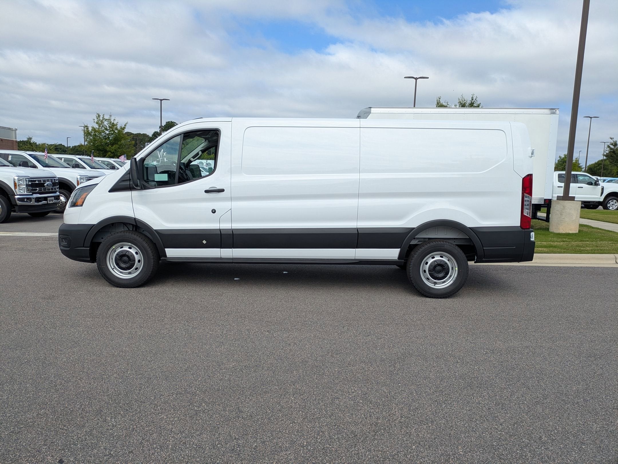 2026 Ford Transit Cargo Van Base