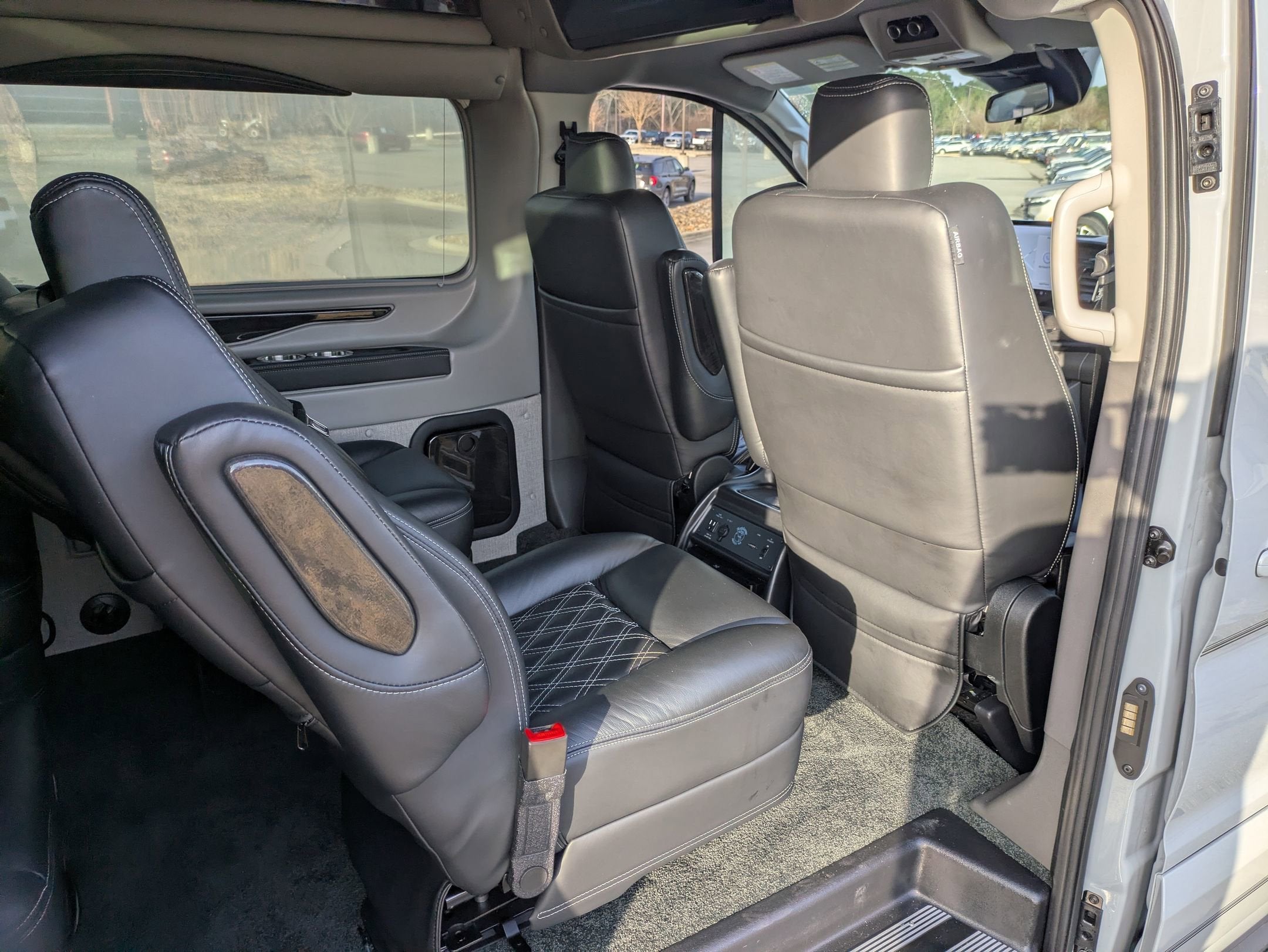 2025 Ford Transit Cargo Van Base